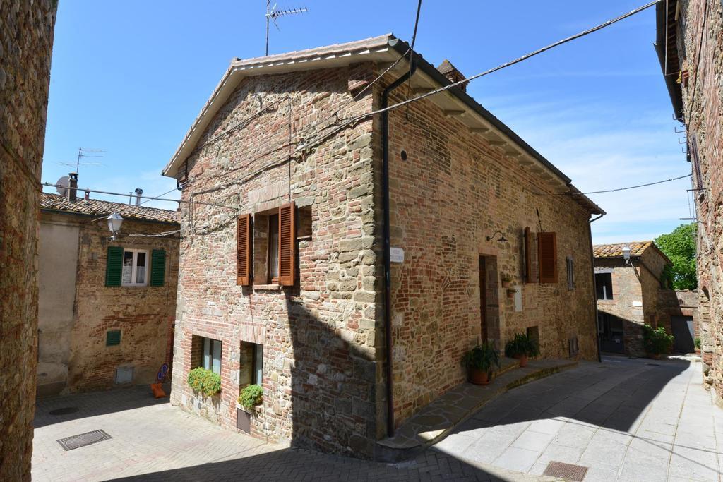 Casa Cristina Apartment Radicondoli ภายนอก รูปภาพ