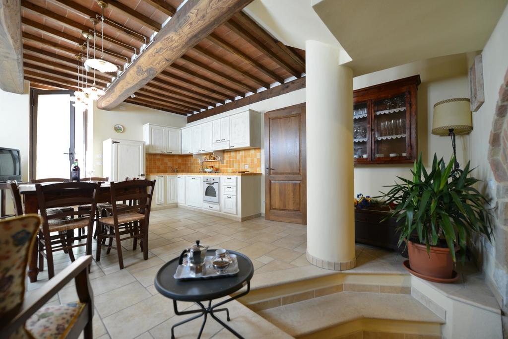 Casa Cristina Apartment Radicondoli ห้อง รูปภาพ